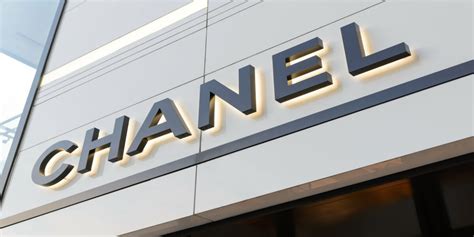 chanel lavora con noi